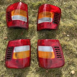 Grand Cherokee tail lights
