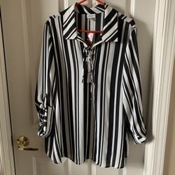 Avenue Black & White Stripe Tunic, Size (22/24), 