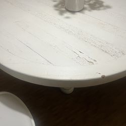 Big round Dinning Table 