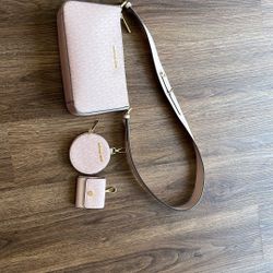 Michael Kors - Sling Bag