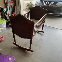 Baby Rocking Crib