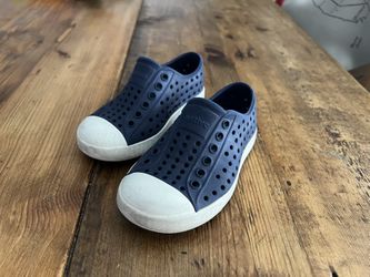 Native Shoes Toddler Size C6