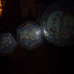 Decorative Oriental Plates