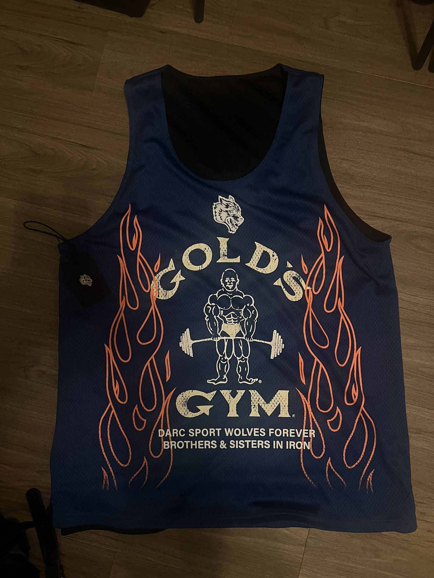 Darc Sport Gold’s Gym LIMITED edition Reversible Jersey MENS Size XL - $50