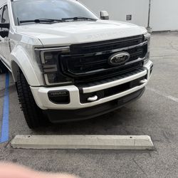 2022 ford Super duty black headlights with klearz inside