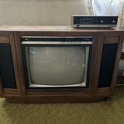 Old Tv Console 