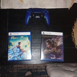 PS5 Controller Plus 2 PS5 Games Brand New..