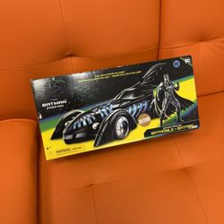 Batmobile + Batman Collectible 