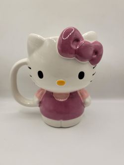 Hello Kittty Mugs With Bonus Soap Dispenser 