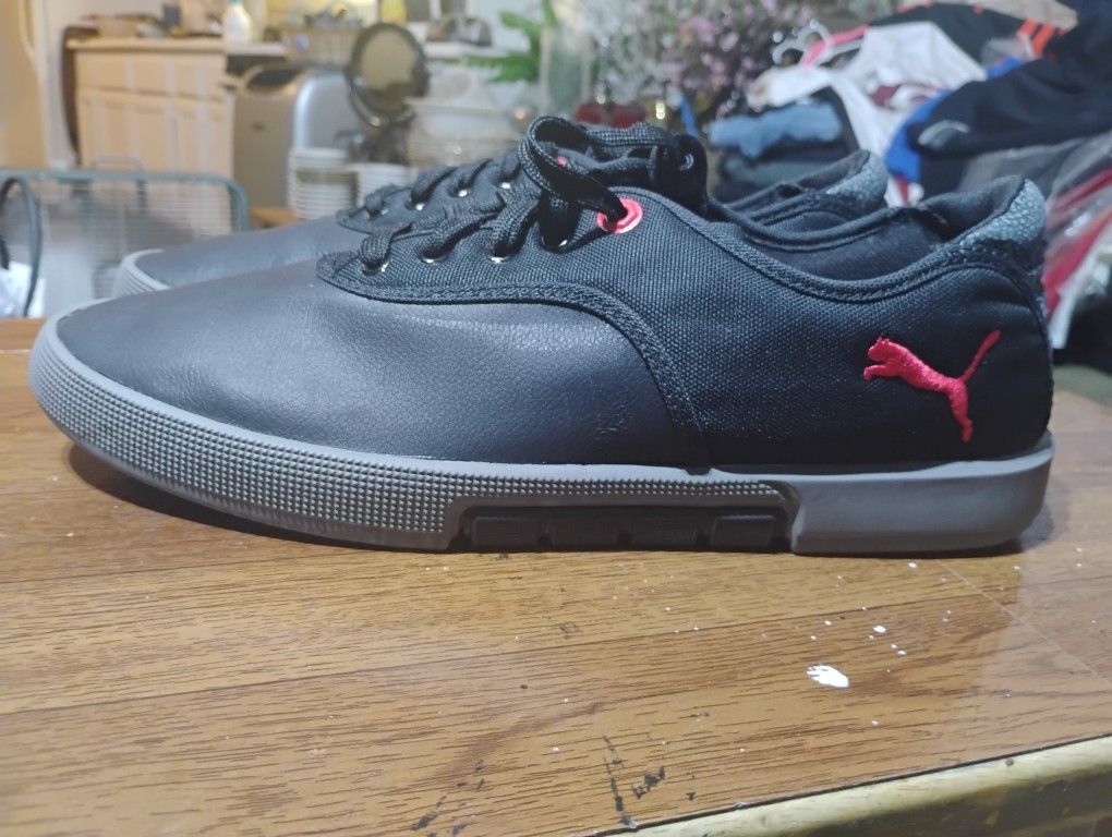 Men's Puma Low Sneakers Size 10.5 $25