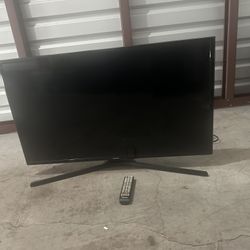 Samsung Smart TV (32”)