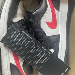 Air Jordan 1 Low