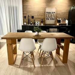 Dining Table & Chairs.