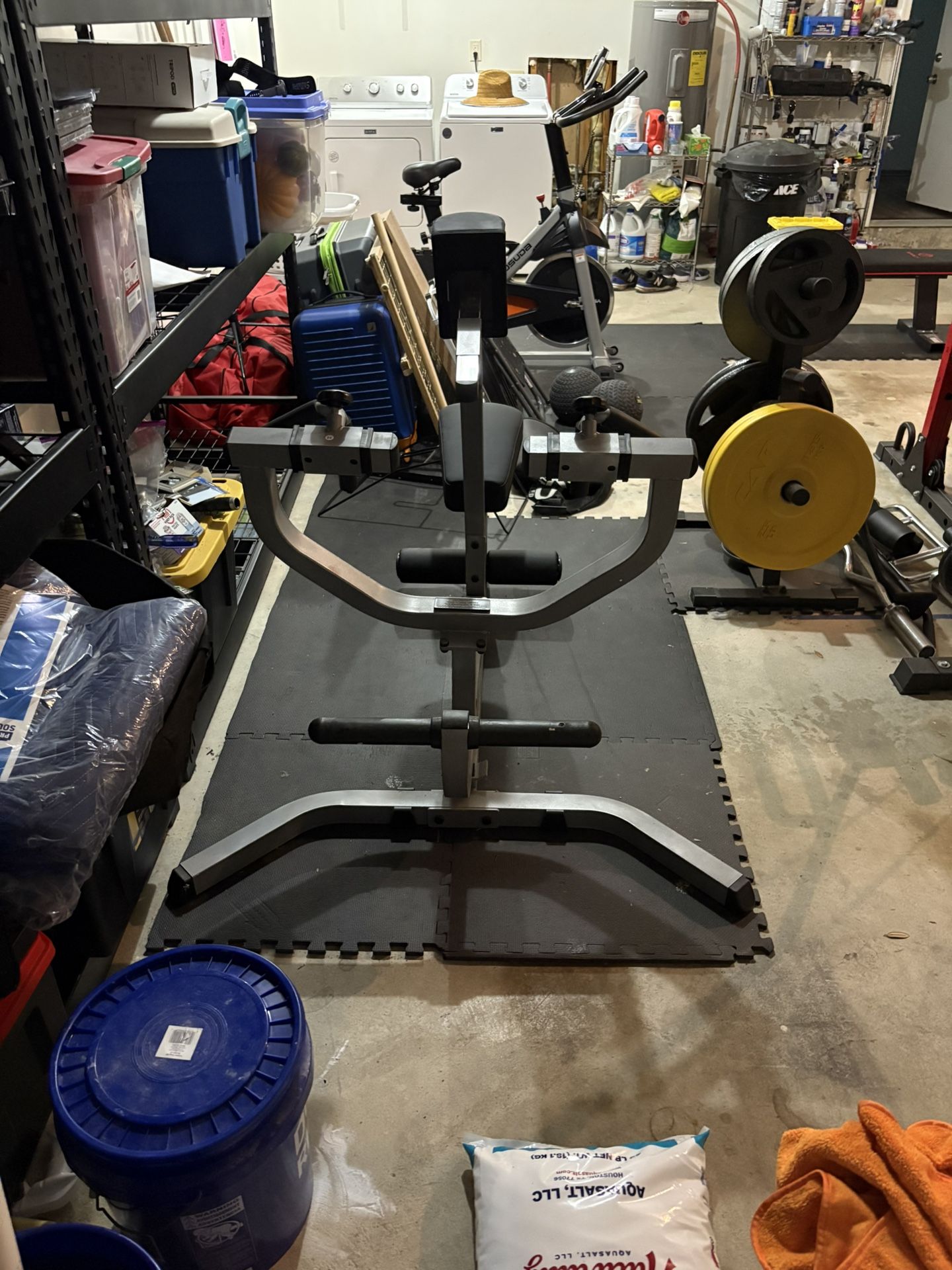 Adjustable Seated Row Machine Back+Free Olympic Sleeve Adapters