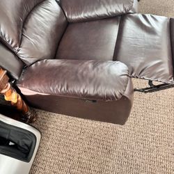 Recliner Chair 