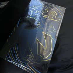 Pokémon TCG: Mega Charizard X ex Ultra-Premium Collection
