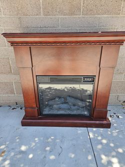 Electric Fireplace w/ Mantel