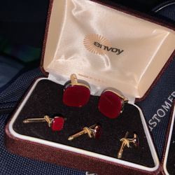 CUFFLINKS