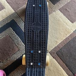 Retro Chicago Skateboard 22.”x6” Good Condition 