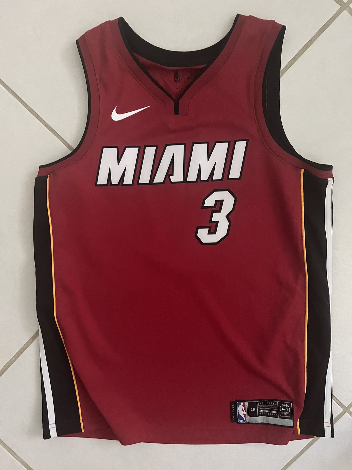 Red Miami Heat Dwayne Wade Authentic Jersey Size L