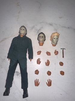 Mezco Halloween 2 Michael Myers