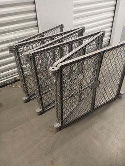 Regalo 6 panel baby gate