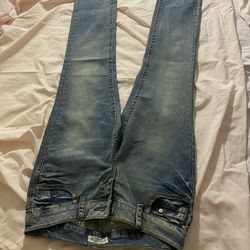 New Beautiful Jeans
