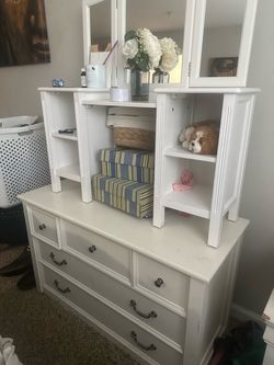 White Wood Dresser with Hutch and Mirror