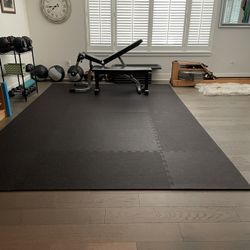 Rubber Gym Flooring Tiles 