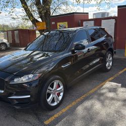 Jaguar F Pace V6 35T