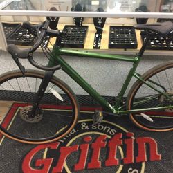 Medium Cannondale Topstone Road Bike 