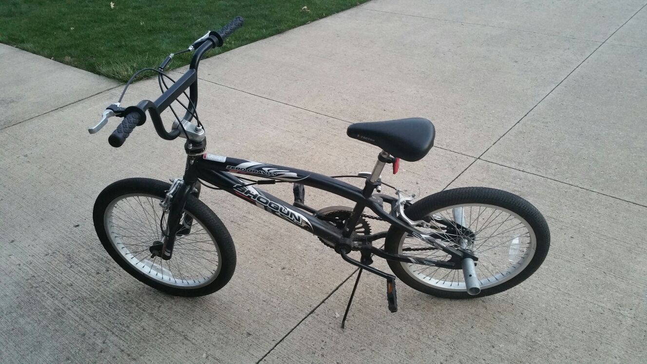 Shogun Zero Gravity 20 inch Boy's BMX Bicycle