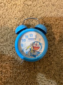 Clock with a broken stand