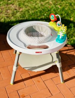 Skip Hop Explore & More Baby's View 3- Stage Activity Center