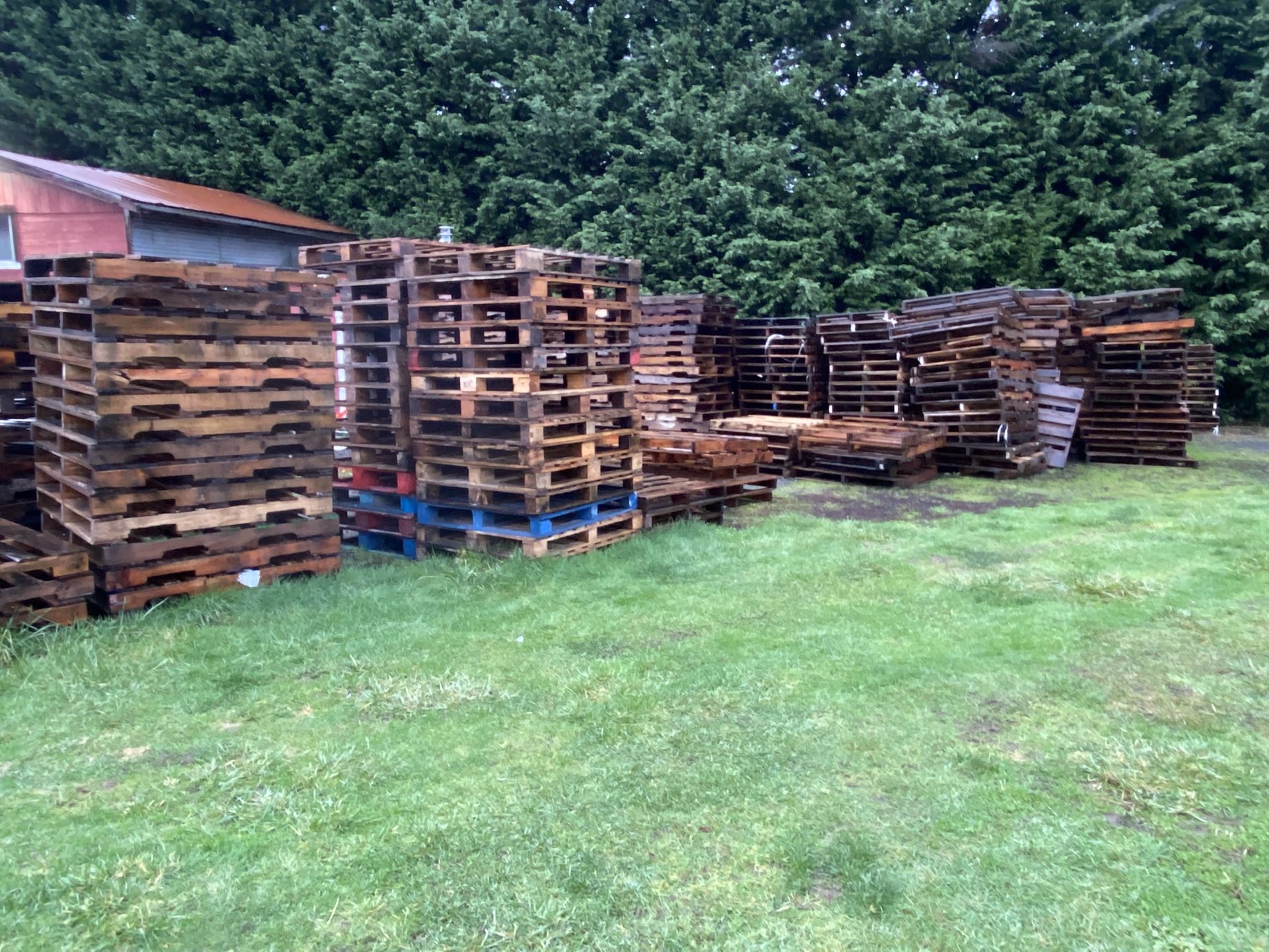 Free Wood Pallets