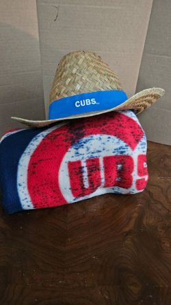 Stadium Lap Blanket Chicago Cubs 48” X 56”, Cubs Straw Hat, furm.