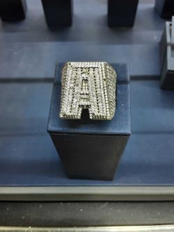 Silver 24.4 grams Size 20