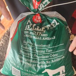 *****free****Tractor Pallet Bedding 