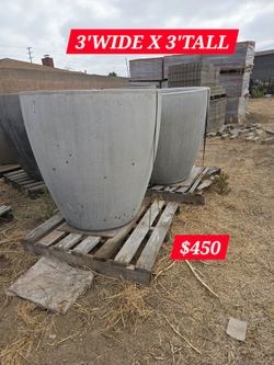 CONCRETE CEMENT PLANTER $450 EACH