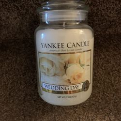 Brand New ! Wedding Day! Yankee Candle! 20 Ounce