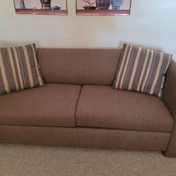 Simmons Full Size Sleeper Sofa