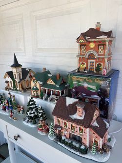 Heartland Valley Village Christmas Village Collection