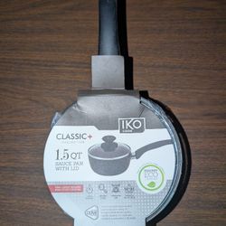 NEVER USED.  1.5 QT Sauce Pan With Lid 