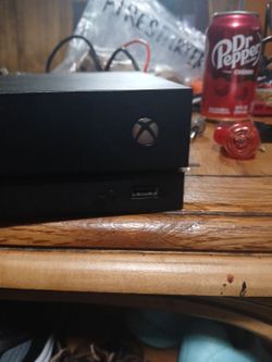 Xbox gaming console