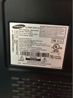 43" Samsung Plasma TV (PN43F4500AF) - Excellent Condition!