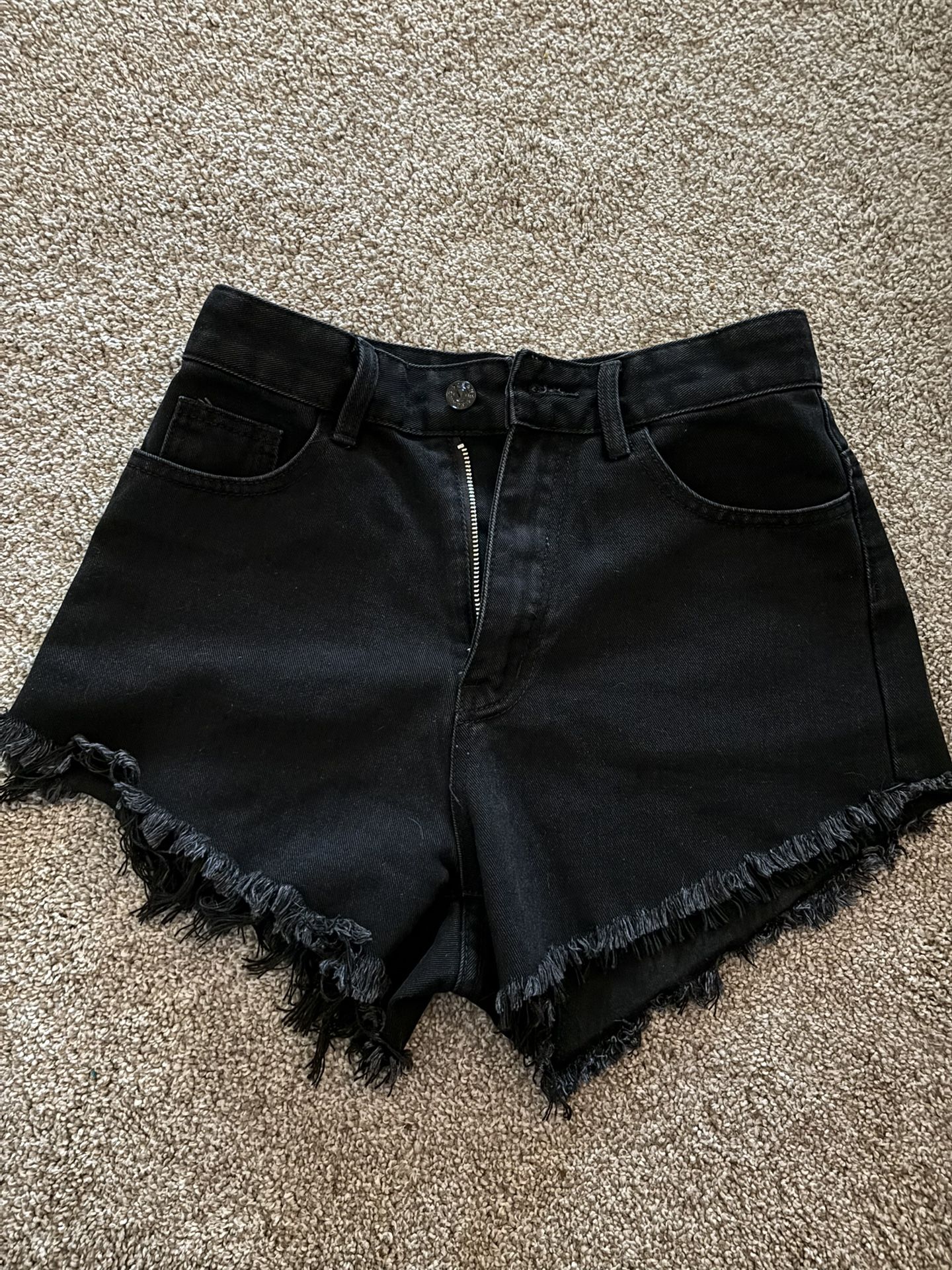 Black SHEIN shorts SIZE SM