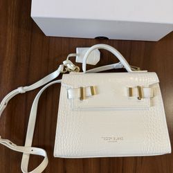 Teddy Blake Ava Croco 9" White