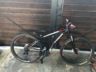 Trek  alpha gold aluminum x-caliber 6 29 inch bike