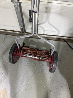 Manual lawn mower