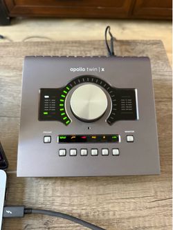 Apollo Twin X Duo (Gen 1) – Studio-Grade Thunderbolt Interface